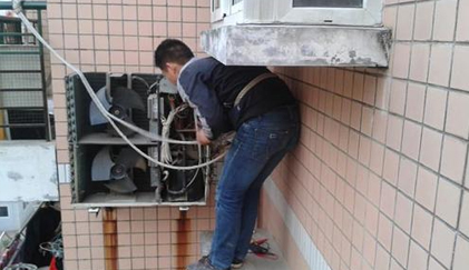 上海美的空调维修安装案例